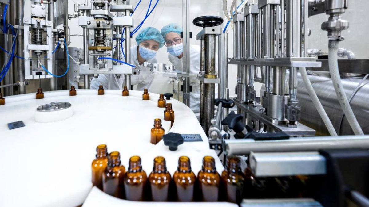 Industria farmacéutica, de estigma a pilar estratégico